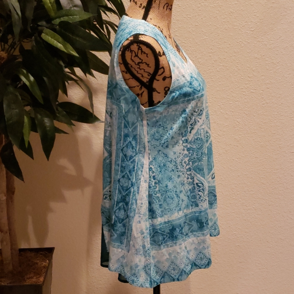 1946 Teal Print Hi-low Top - Picture 4 of 8